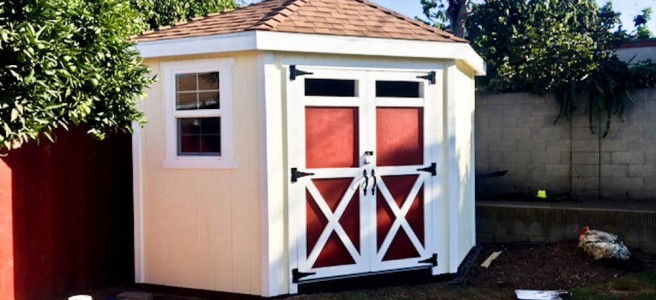 5 sided shed plan with hip roof by iCreatables.com