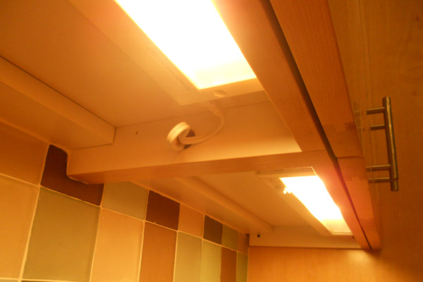 under cabinet lighting installed