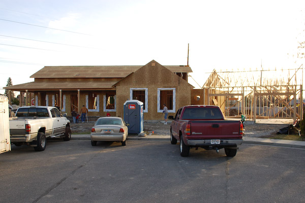framing roof sheeting