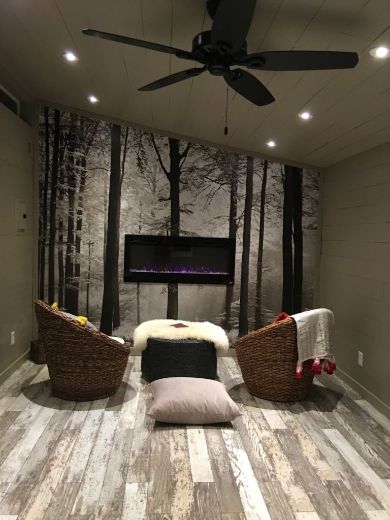 12x20 Modern Shed Lounge With Chairs and Fireplace