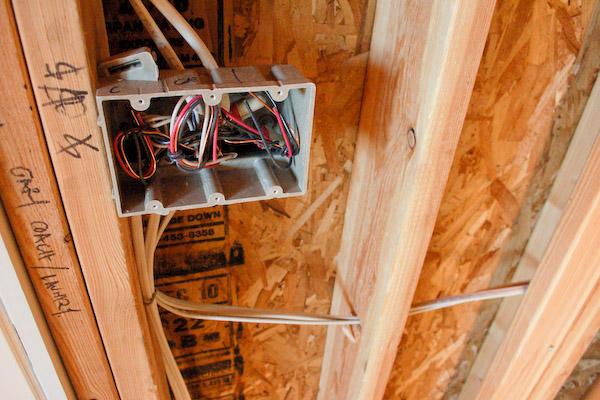 How To Wire A Backyard Shed orBasement 2 way switch wiring diagram residential 