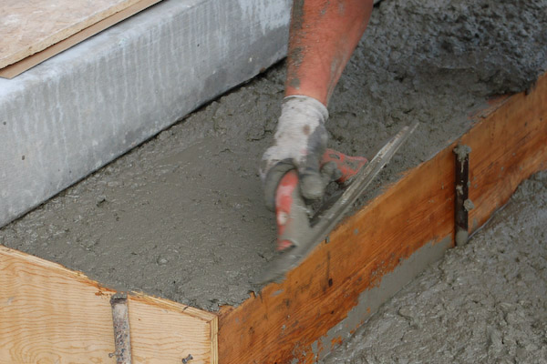 screed top concrete steps