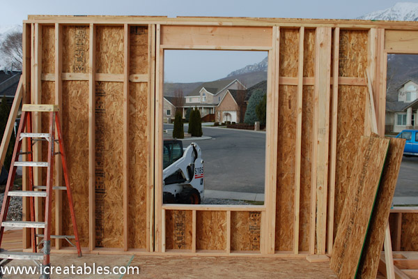 framing-wall-sheeted-window