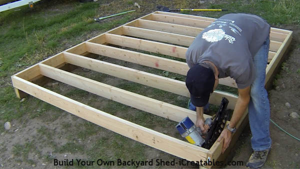 Attaching the floor joists to the foundation 