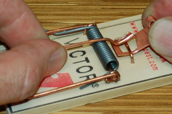lock trigger victor mouse trap