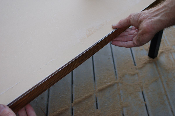 put on formica edge