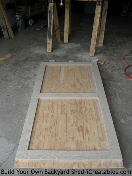 operable shed door. The left side of this door will overlap the doo r