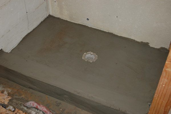 Building and Installing a Cement Mortar Shower Pan